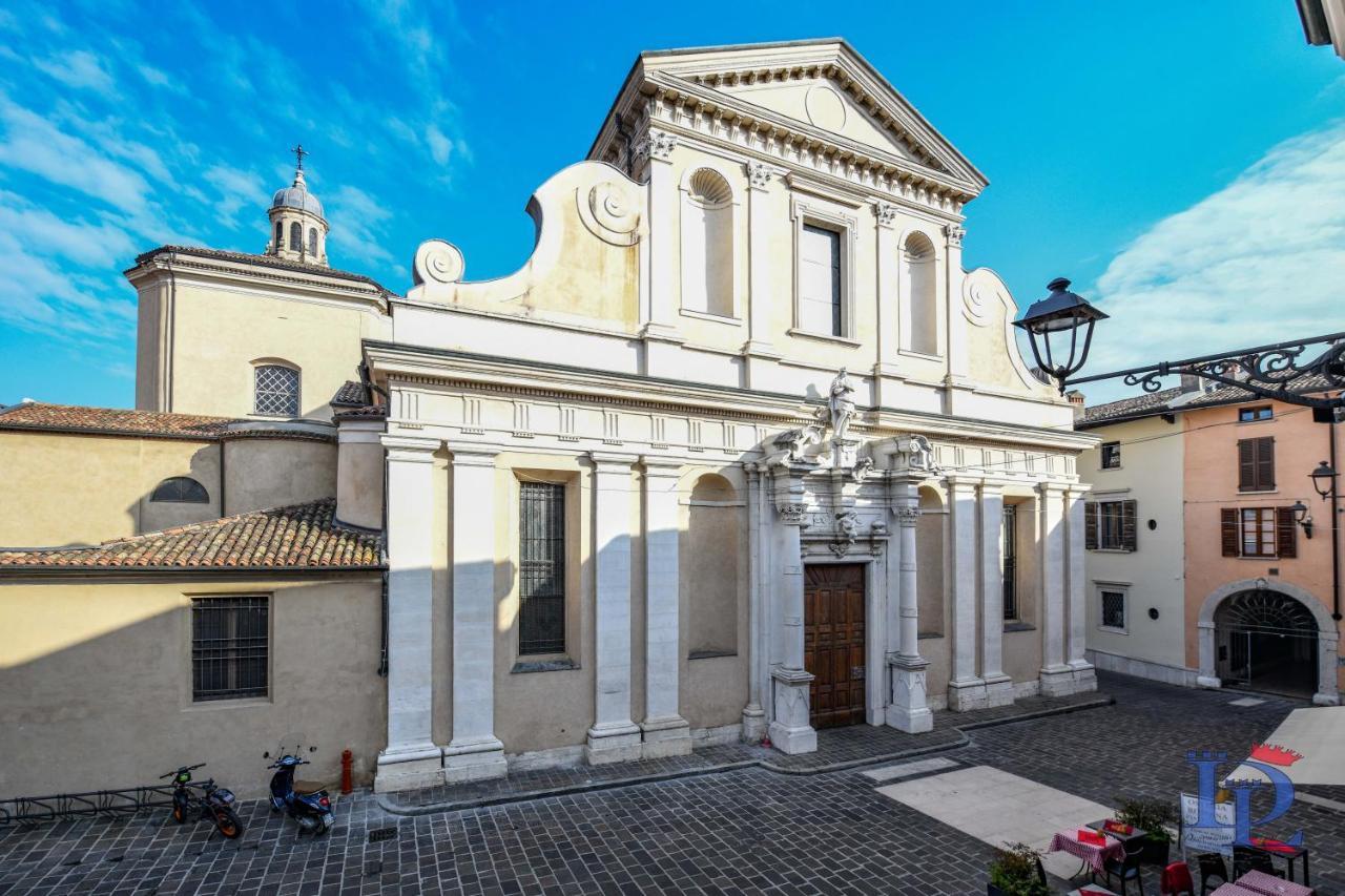 Desenzanoloft Official Partner Marriott Homes & Villas - Apa Dom Downtown Family Apartment Desenzano del Garda Extérieur photo